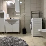 Humac, شقة يوبوسكي