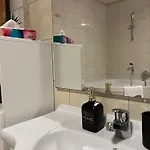Humac, شقة