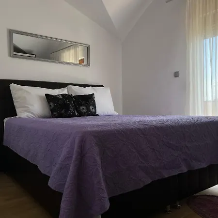 Appartement Humac, *