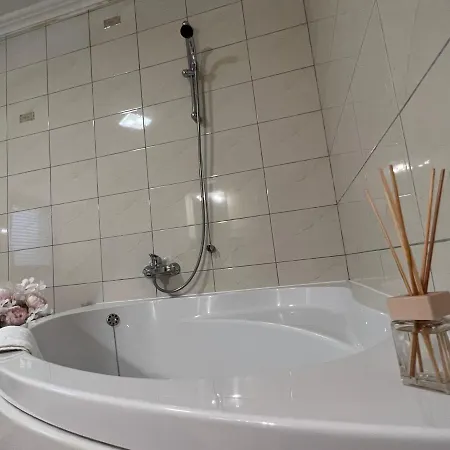 Daire Humac, Liyubuşka