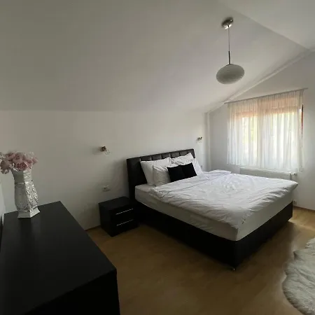 Humac, * Ljubuški