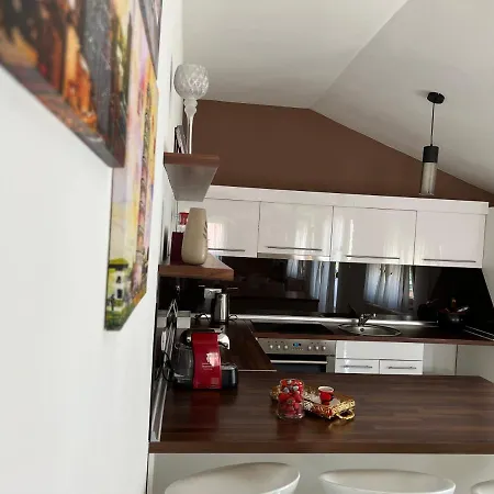 Apartman Humac, *
