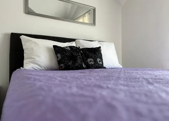 Humac, * Любушки